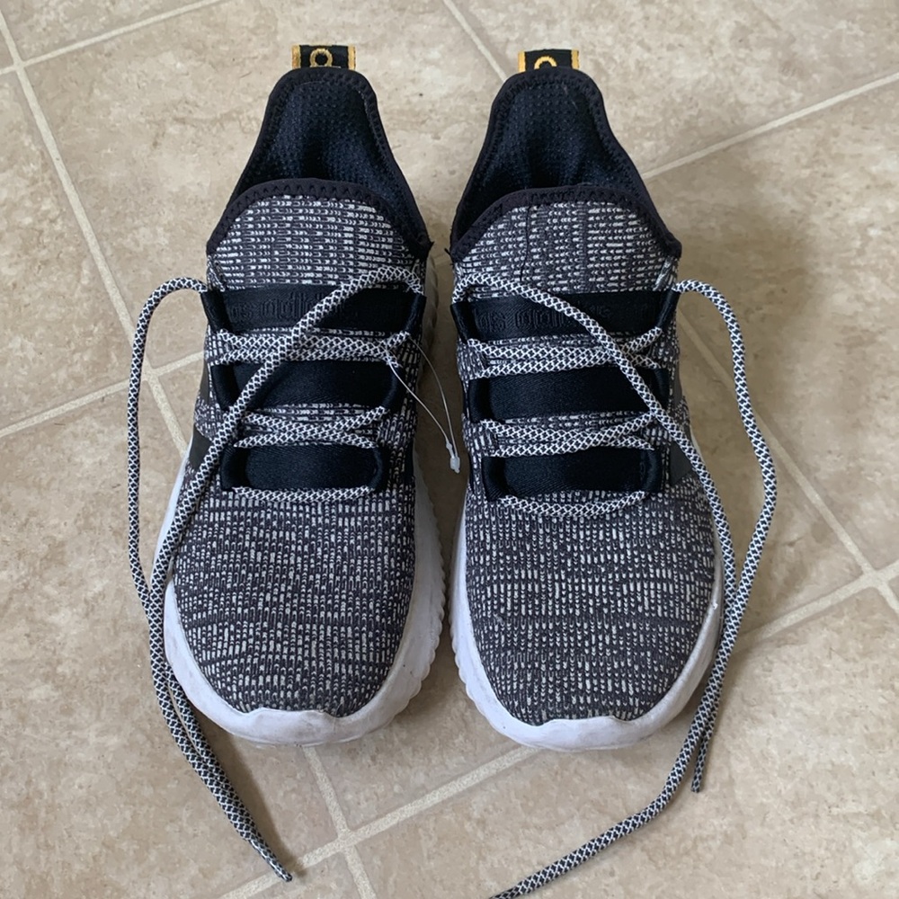 *SOLD!*Adidas Kaptir Big Boys 5 - Picture 2 of 5